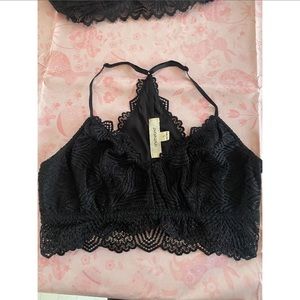 Small lace bralette